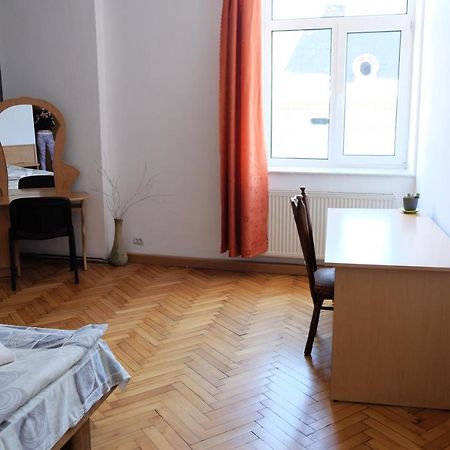 Apartment On Svobody Avenue Lviv Exterior foto