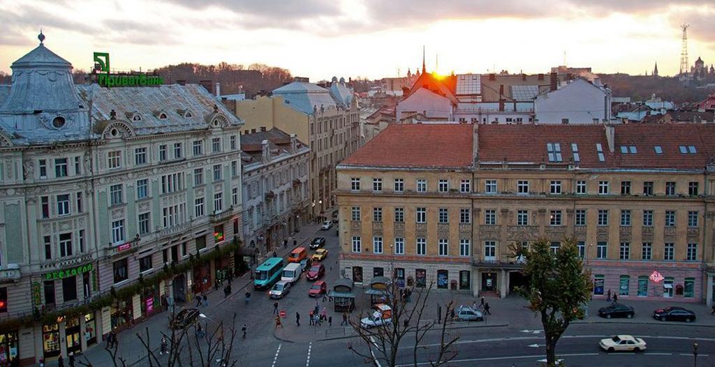 Apartment On Svobody Avenue Lviv Exterior foto